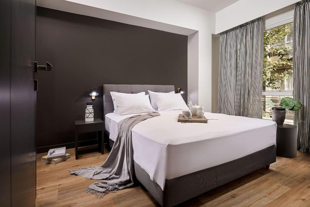 Viola Comfort Suite Athens Exterior photo